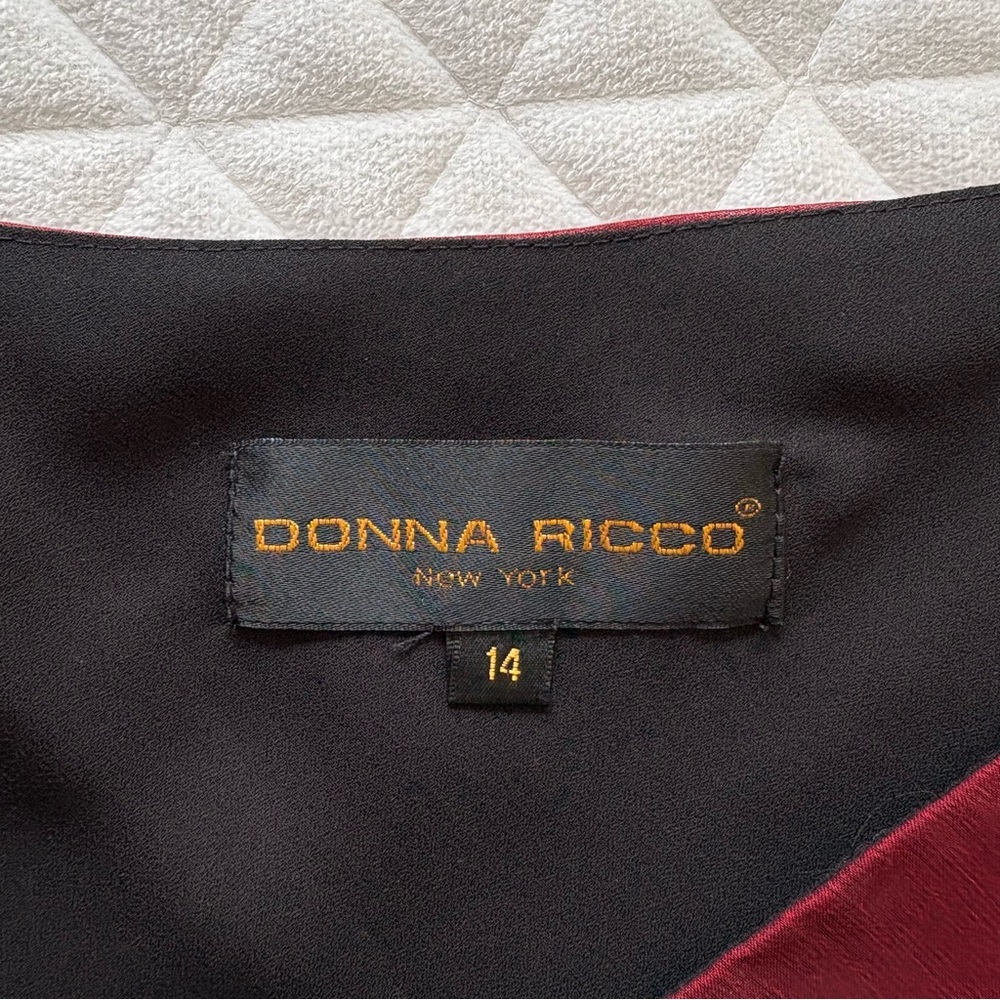VTG Donna Ricco Dress Size 14 Red Black Rose Brooch Asymmetric Hem Dark Romantic - Picture 2 of 15